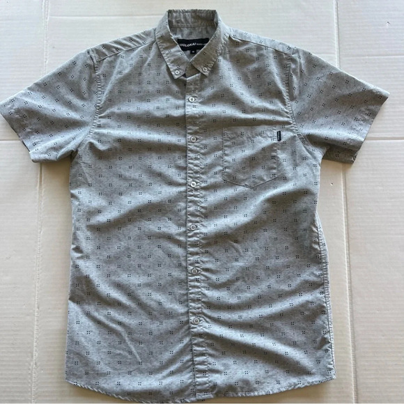 MOLOKAI Surf Co. Mens  Button Down Casual Shirt Medium size. - Picture 5 of 7